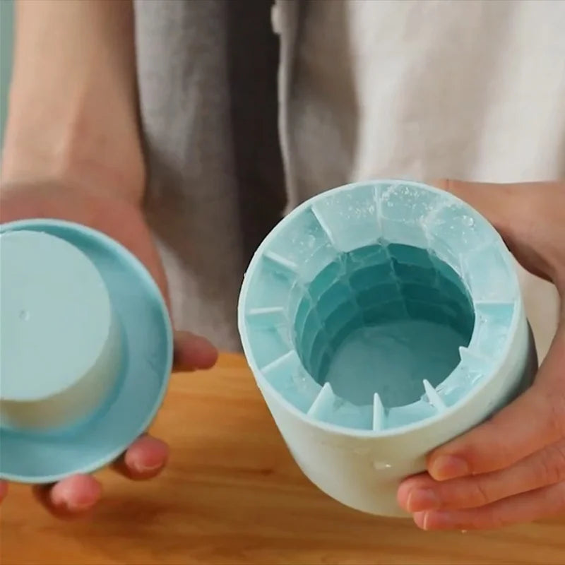 Forma de Gelo de Silicone Redonda com Tampa