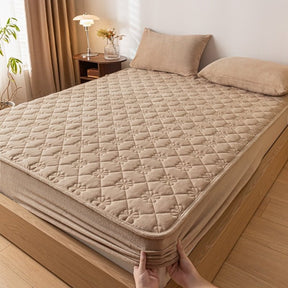 [Pague 1, Leve 2] Capa de Cama Belle (Aconchego em Um Só Lugar!) + BRINDE: 2 Fronhas